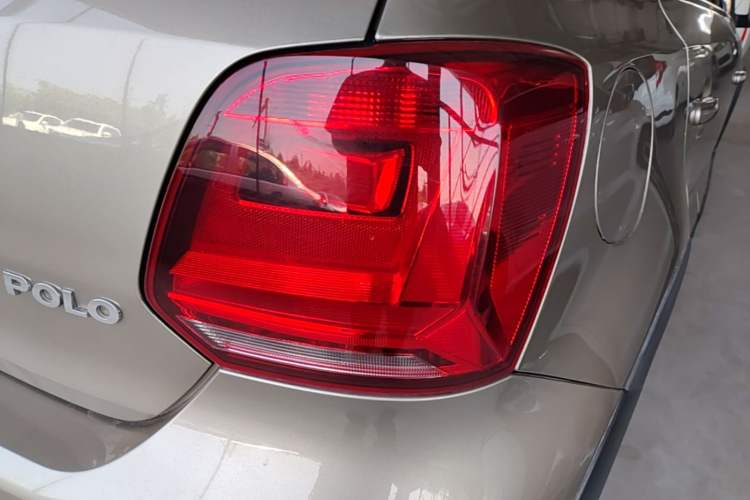 Used Volkswagen Polo 2016 1.4L Cross Polo Automatic Right Rear Taillight