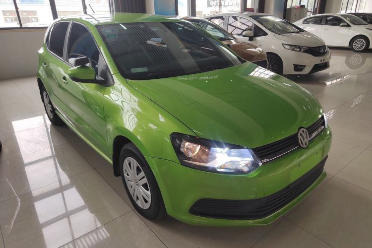Used Volkswagen Polo 2016 1.4L Automatic Trendy Model Exterior 2