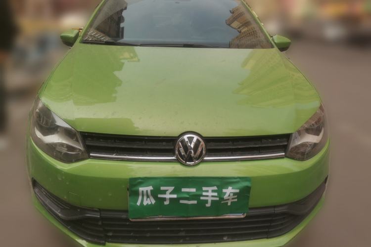 Used Volkswagen Polo 2016 1.4L Manual Fashion Model Front