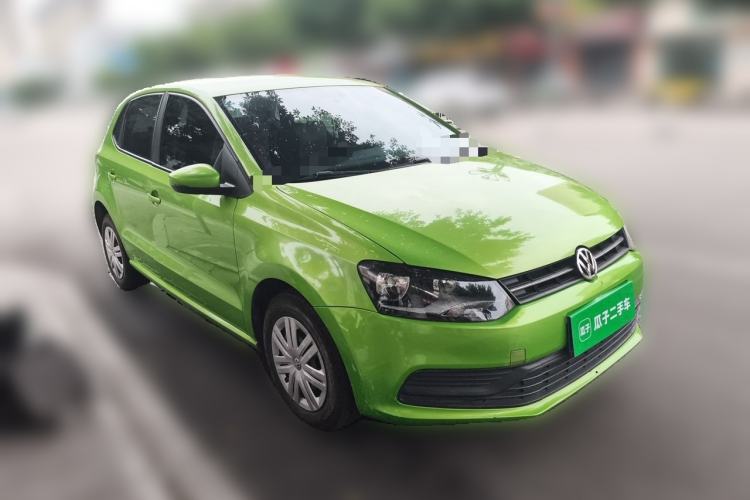 Used Volkswagen Polo 2016 1.4L Automatic Trendy Model Front Right 45 Deg