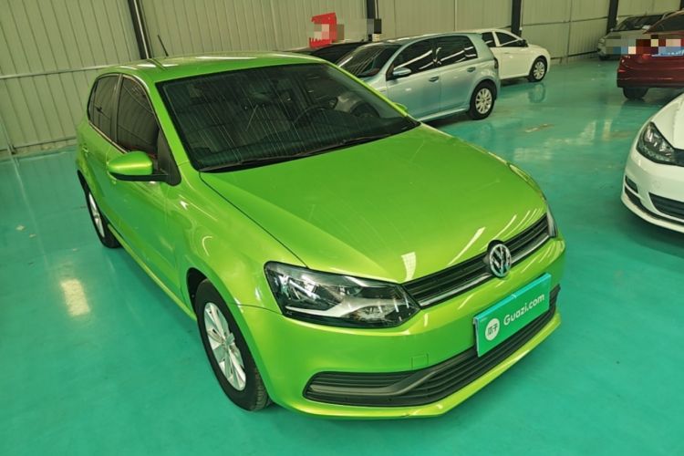 Used Volkswagen Polo 2016 1.4L Automatic Trendy Model Front Right 45 Deg