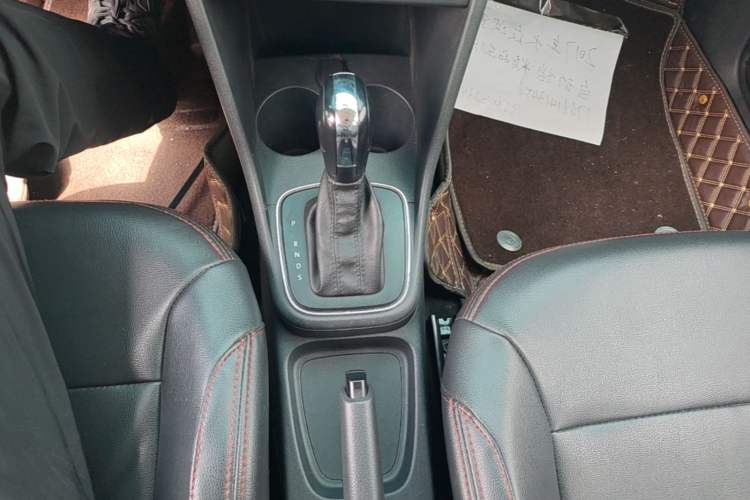Used Volkswagen Polo 2016 1.4L Automatic Trendy Model Gear Lever