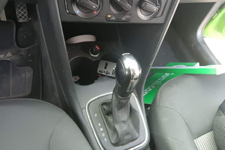 Used Volkswagen Polo 2016 1.4L Automatic Trendy Model Gear Lever