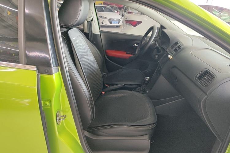 Used Volkswagen Polo 2016 1.4L Automatic Trendy Model Right Front Seat