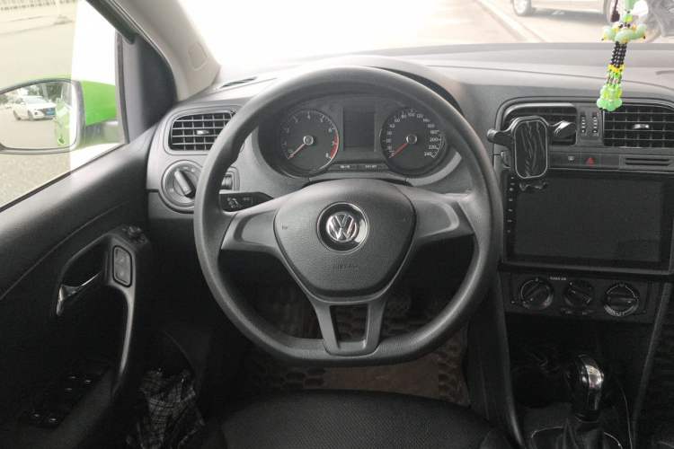 Used Volkswagen Polo 2016 1.4L Automatic Trendy Model Steering Wheel