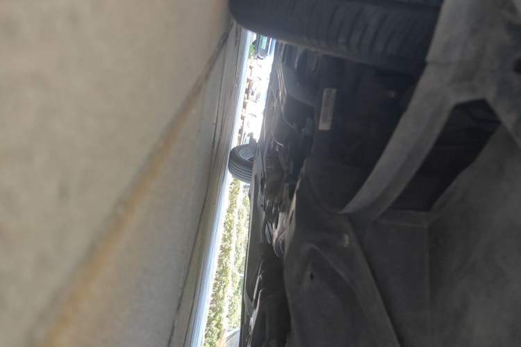 Used Volkswagen Polo 2016 1.6L Cross Polo Automatic Chassis Front Right