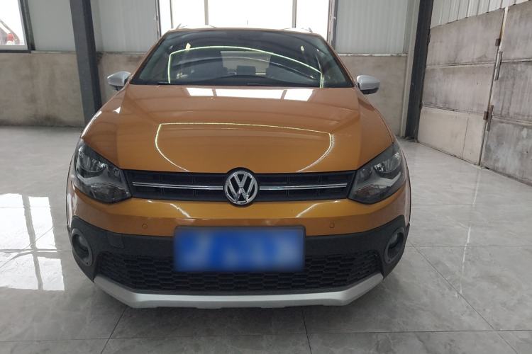 Used Volkswagen Polo 2016 1.6L Cross Polo Automatic Exterior 1