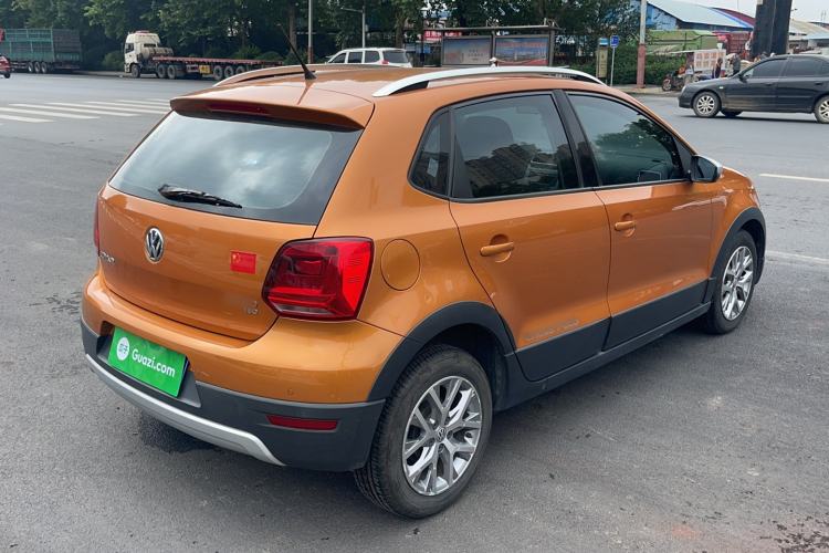 Used Volkswagen Polo 2016 1.6L Cross Polo Automatic Exterior 3