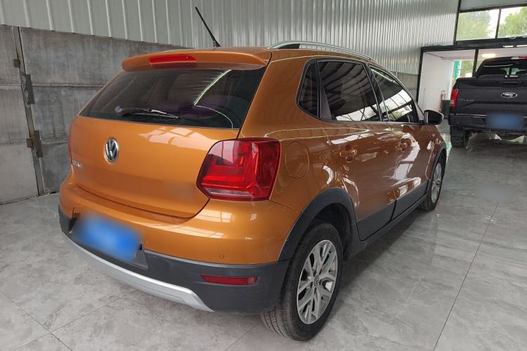 Used Volkswagen Polo 2016 1.6L Cross Polo Automatic Exterior 3