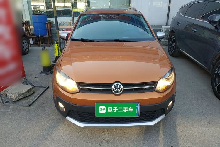 Used Volkswagen Polo 2016 1.6L Cross Polo Automatic Front