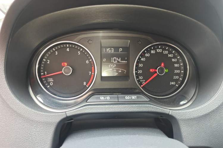 Used Volkswagen Polo 2016 1.6L Cross Polo Automatic Instrument Cluster