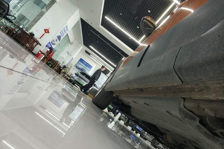 Used Volkswagen Polo 2016 1.6L Cross Polo Automatic Left Side Sill