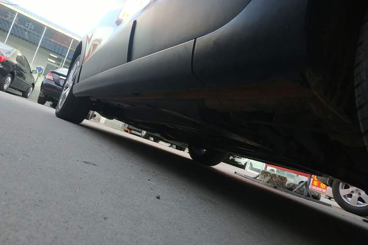 Used Volkswagen Polo 2016 1.6L Cross Polo Automatic Left Side Sill
