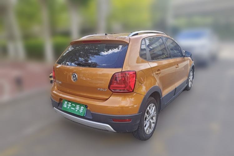 Used Volkswagen Polo 2016 1.6L Cross Polo Automatic Rear Right 45 Deg
