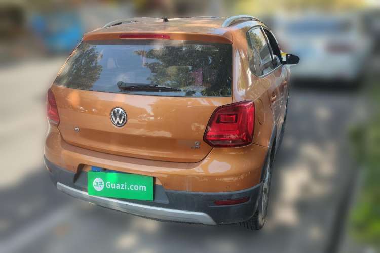 Used Volkswagen Polo 2016 1.6L Cross Polo Automatic Rear Right 45 Deg