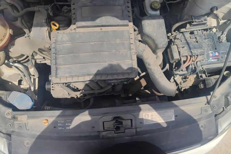 Used Volkswagen Polo 2016 1.6L Automatic Comfort Model Engine Bay