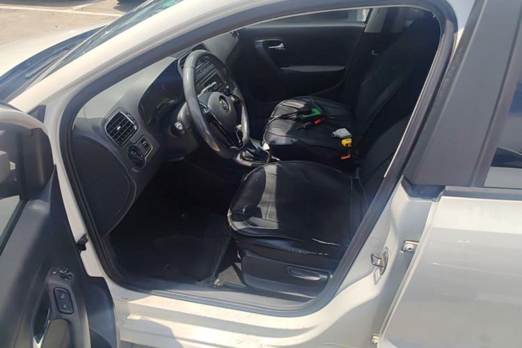 Used Volkswagen Polo 2016 1.6L Automatic Comfort Model Left Front Seat