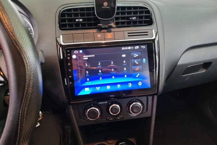 Used Volkswagen Polo 2016 1.4L Automatic Trendy Model Audio And AC Panel