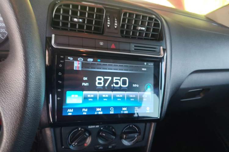 Used Volkswagen Polo 2016 1.4L Automatic Trendy Model Audio And AC Panel