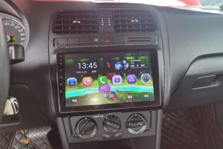 Used Volkswagen Polo 2016 1.4L Automatic Trendy Model Audio And AC Panel