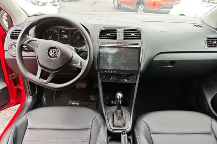 Used Volkswagen Polo 2016 1.4L Automatic Trendy Model Center Console
