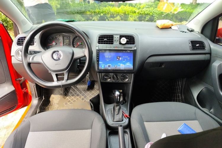 Used Volkswagen Polo 2016 1.4L Automatic Trendy Model Center Console