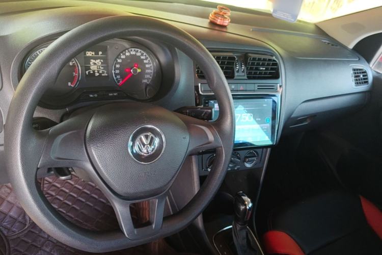 Used Volkswagen Polo 2016 1.4L Automatic Trendy Model Center Console