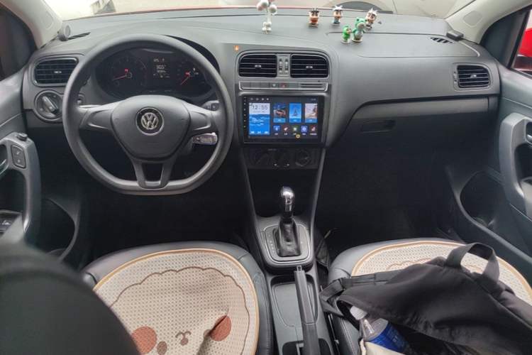 Used Volkswagen Polo 2016 1.4L Automatic Trendy Model Center Console