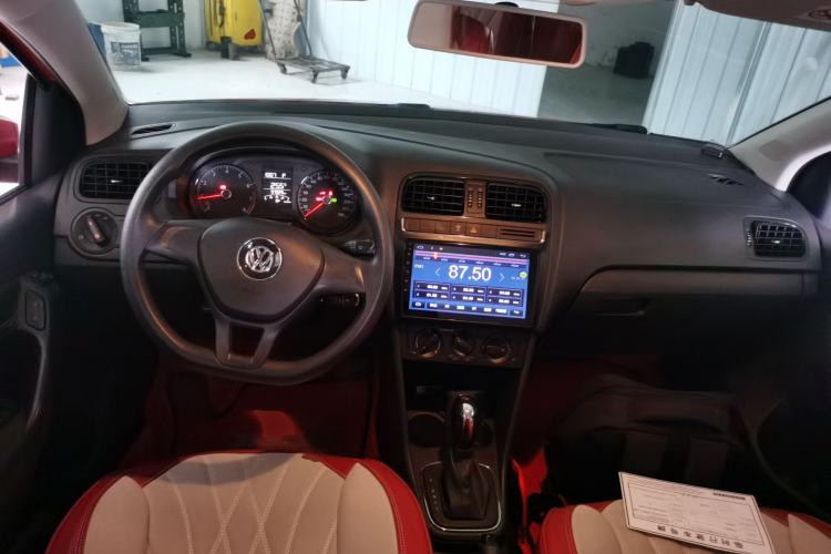 Used Volkswagen Polo 2016 1.4L Automatic Trendy Model Center Console