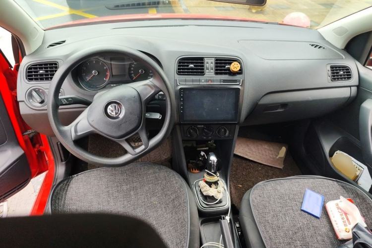 Used Volkswagen Polo 2016 1.4L Automatic Trendy Model Center Console