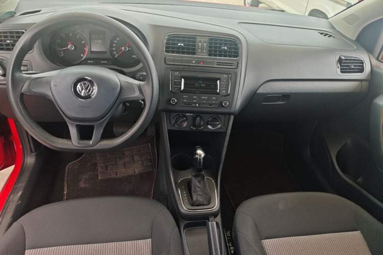 Used Volkswagen Polo 2016 1.4L Automatic Trendy Model Center Console