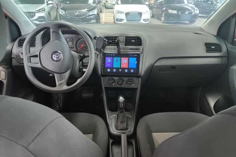 Used Volkswagen Polo 2016 1.4L Automatic Trendy Model Center Console