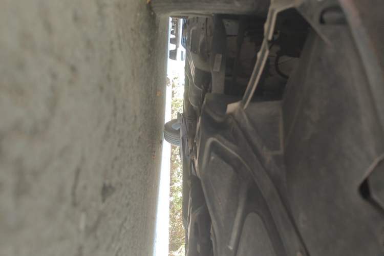 Used Volkswagen Polo 2016 1.6L Automatic Comfort Model Chassis Front Right