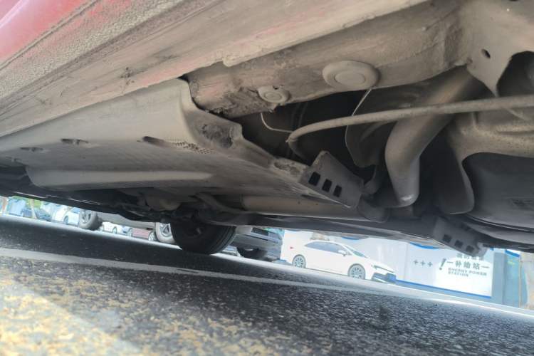 Used Volkswagen Polo 2016 1.6L Automatic Comfort Model Chassis Rear Left