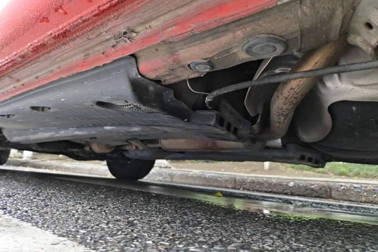 Used Volkswagen Polo 2016 1.6L Automatic Comfort Model Chassis Rear Left