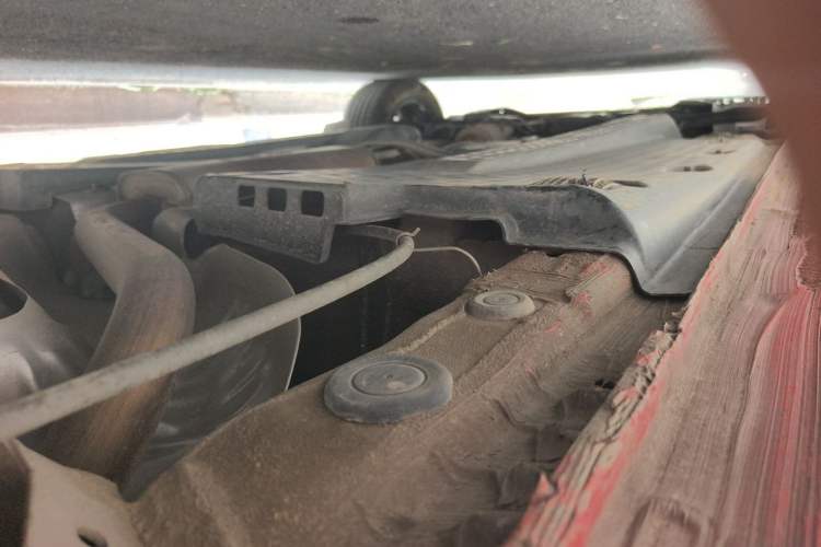 Used Volkswagen Polo 2016 1.6L Automatic Comfort Model Chassis Rear Left