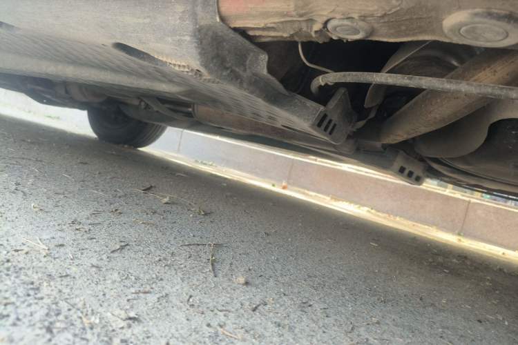 Used Volkswagen Polo 2016 1.4L Manual Fashion Model Chassis Rear Left
