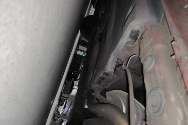 Used Volkswagen Polo 2016 1.6L Automatic Comfort Model Chassis Rear Left