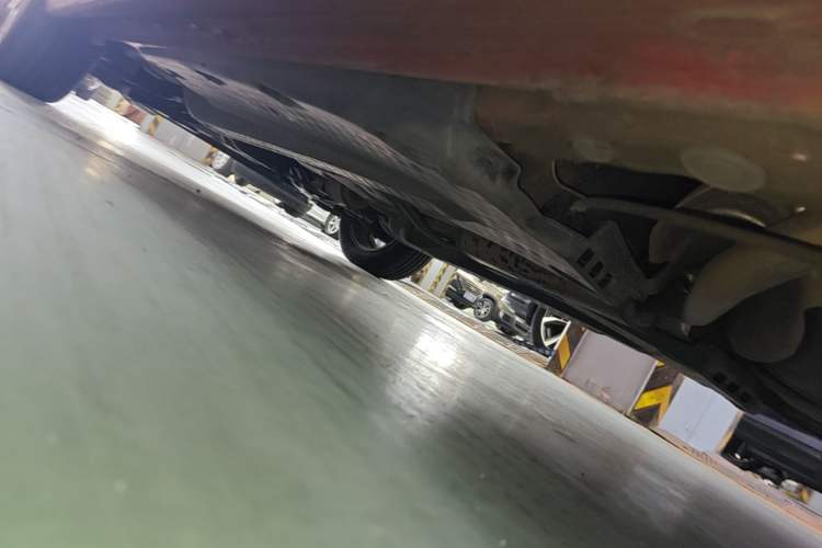 Used Volkswagen Polo 2016 1.6L Automatic Comfort Model Chassis Rear Left