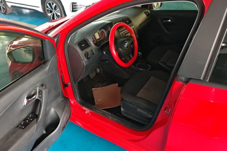 Used Volkswagen Polo 2016 1.4L Automatic Trendy Model Driver Seat