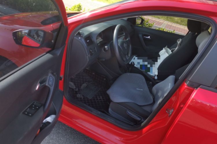 Used Volkswagen Polo 2016 1.4L Manual Fashion Model Driver Seat