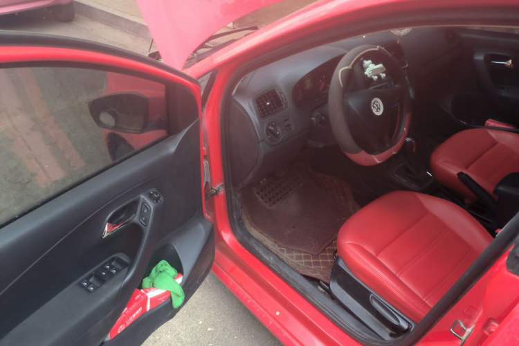 Used Volkswagen Polo 2016 1.4L Automatic Trendy Model Driver Seat