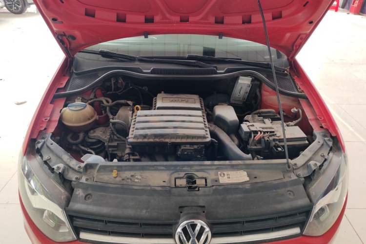 Used Volkswagen Polo 2016 1.4L Automatic Trendy Model Engine Bay