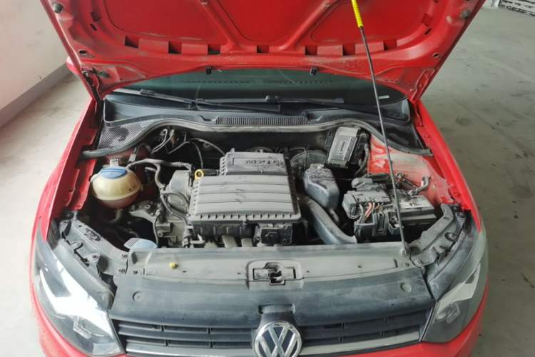 Used Volkswagen Polo 2016 1.4L Automatic Trendy Model Engine Bay
