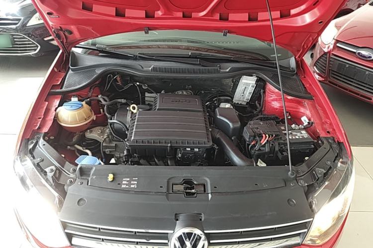 Used Volkswagen Polo 2016 1.4L Automatic Trendy Model Engine Bay