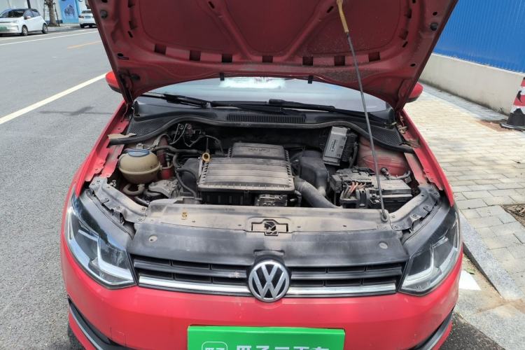 Used Volkswagen Polo 2016 1.6L Automatic Comfort Model Engine Bay
