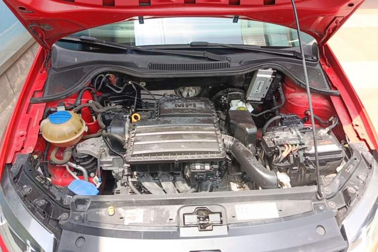 Used Volkswagen Polo 2016 1.6L Automatic Comfort Model Engine Bay