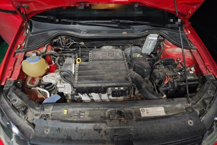 Used Volkswagen Polo 2016 1.6L Automatic Comfort Model Engine Bay