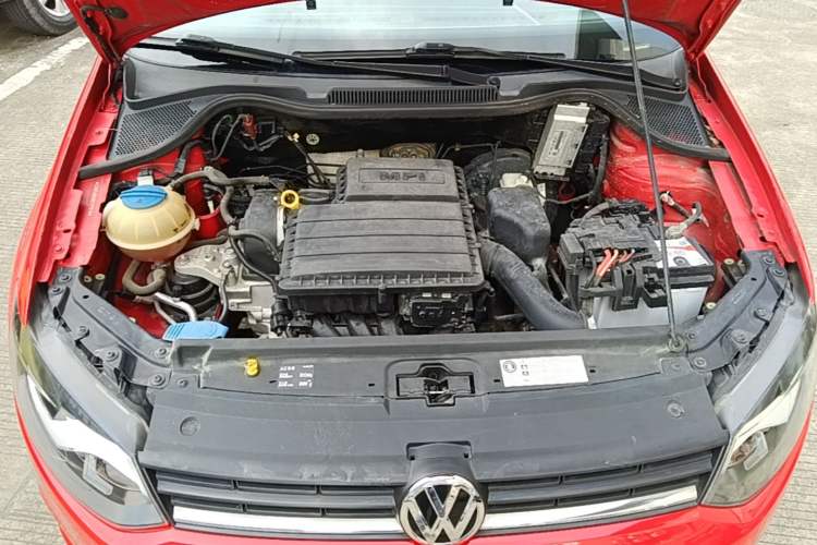 Used Volkswagen Polo 2016 1.4L Automatic Trendy Model Engine Bay