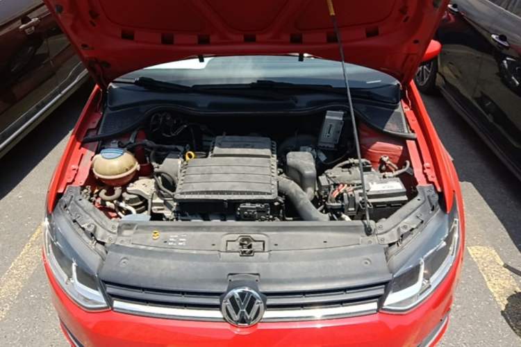 Used Volkswagen Polo 2016 1.6L Automatic Comfort Model Engine Bay